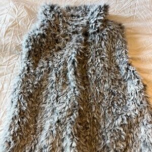 Johnston Murphy Faux Fur Women's Vest Small NWT New